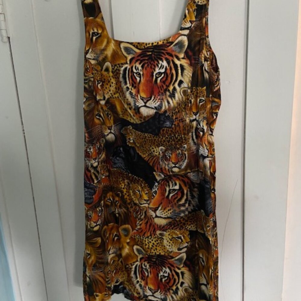 Women's Sleeveless Dress